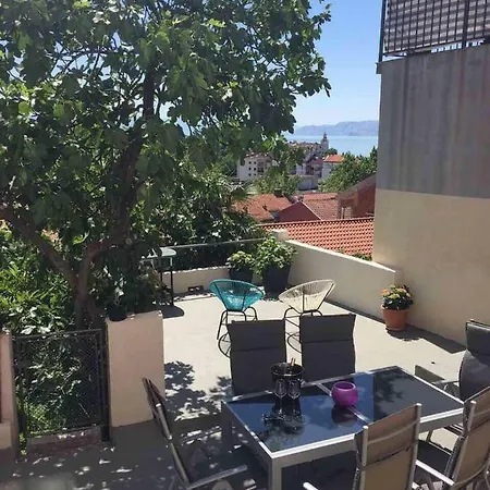 House Nona Holiday home